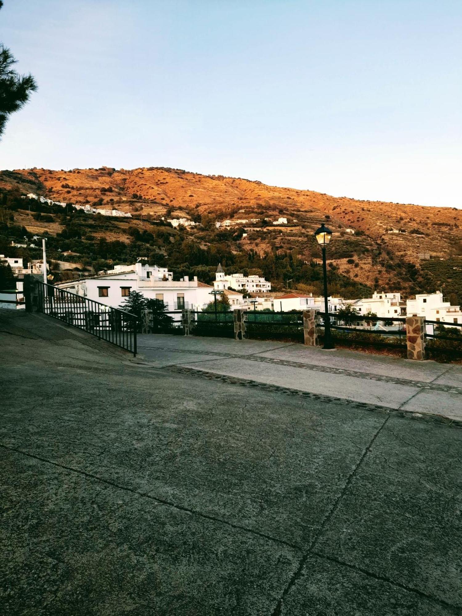 Apartamento Valentino'S- Alpujarra Carataunas Extérieur photo